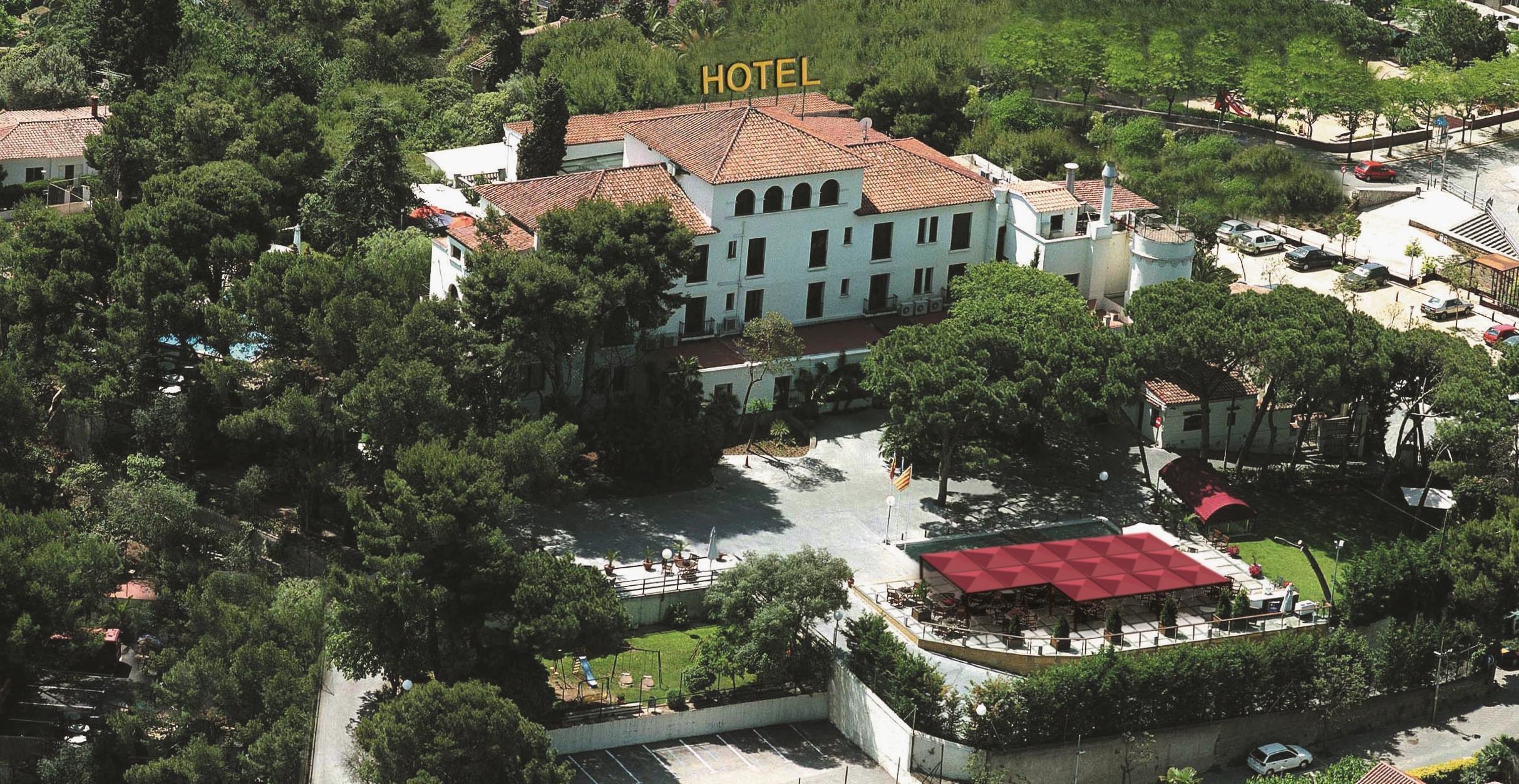 Hotel El Castell Sant Boi de Llobregat Dış mekan fotoğraf